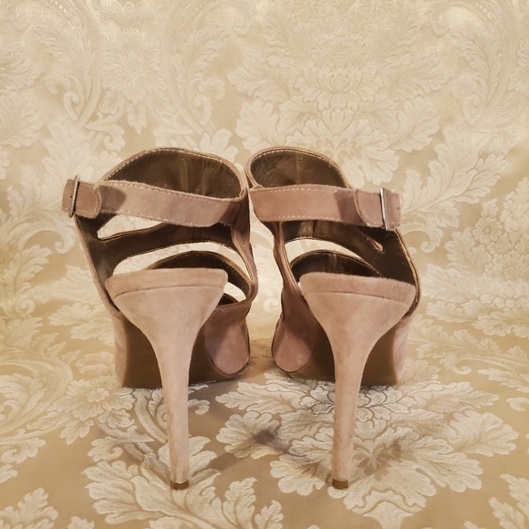 BCBG Paris Nude Flesh Tone Cut Out Peep Toe Suede Slingback High Heel Sandals - Picture 8 of 12